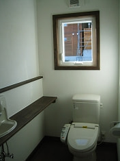 大喜建設の住まいの新築例トイレ